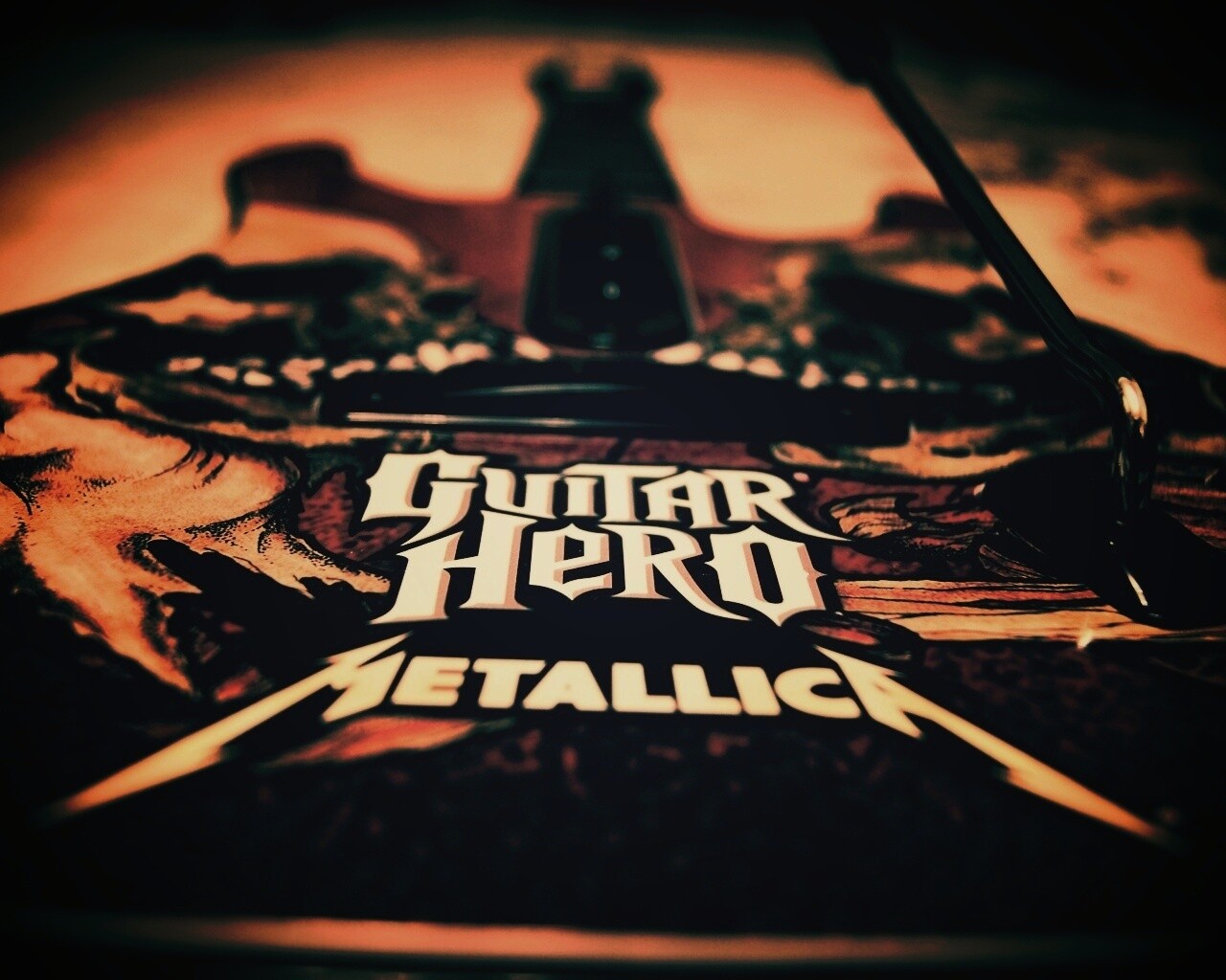 Контролер для Guitar Hero с Металликой обои