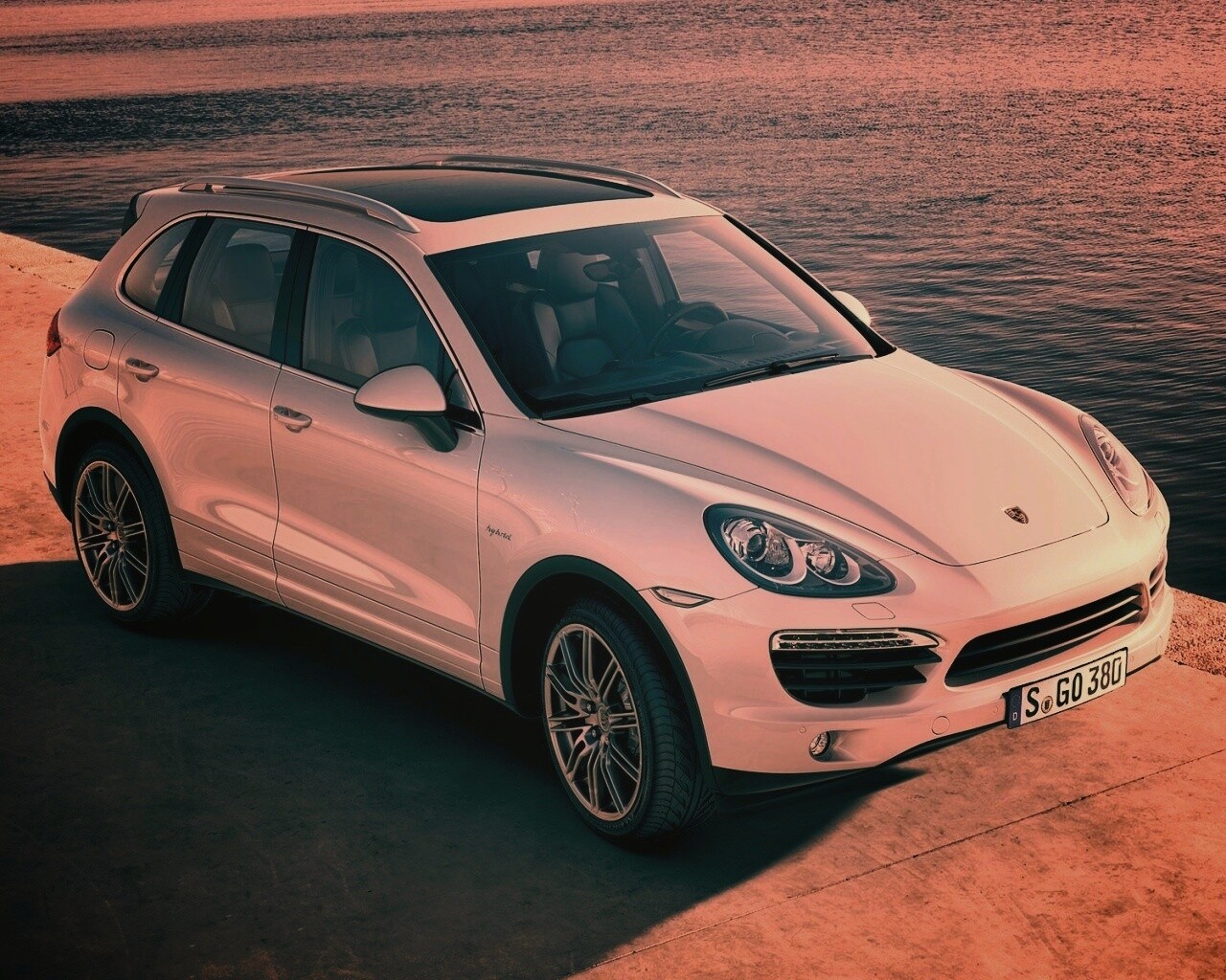 Porsche cayenne обои