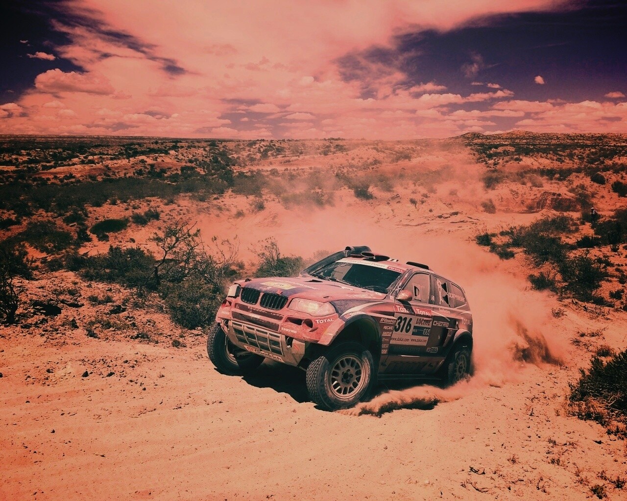 Раллийный BMW X3 обои