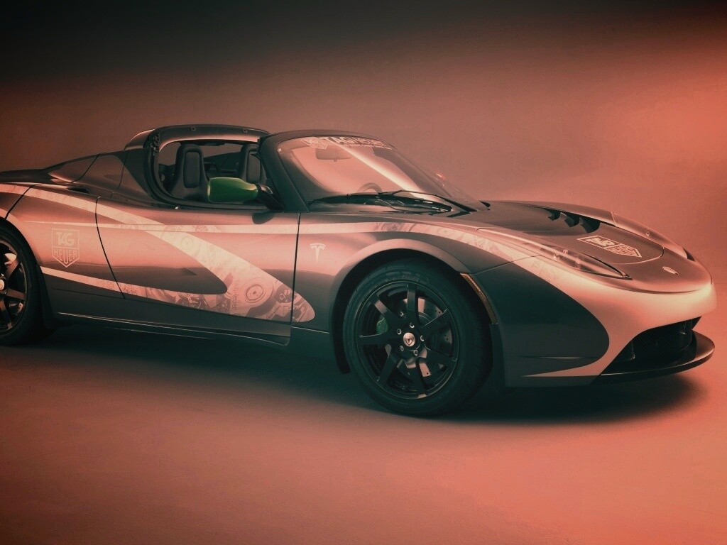 Tag Heuer Tesla Roadster обои