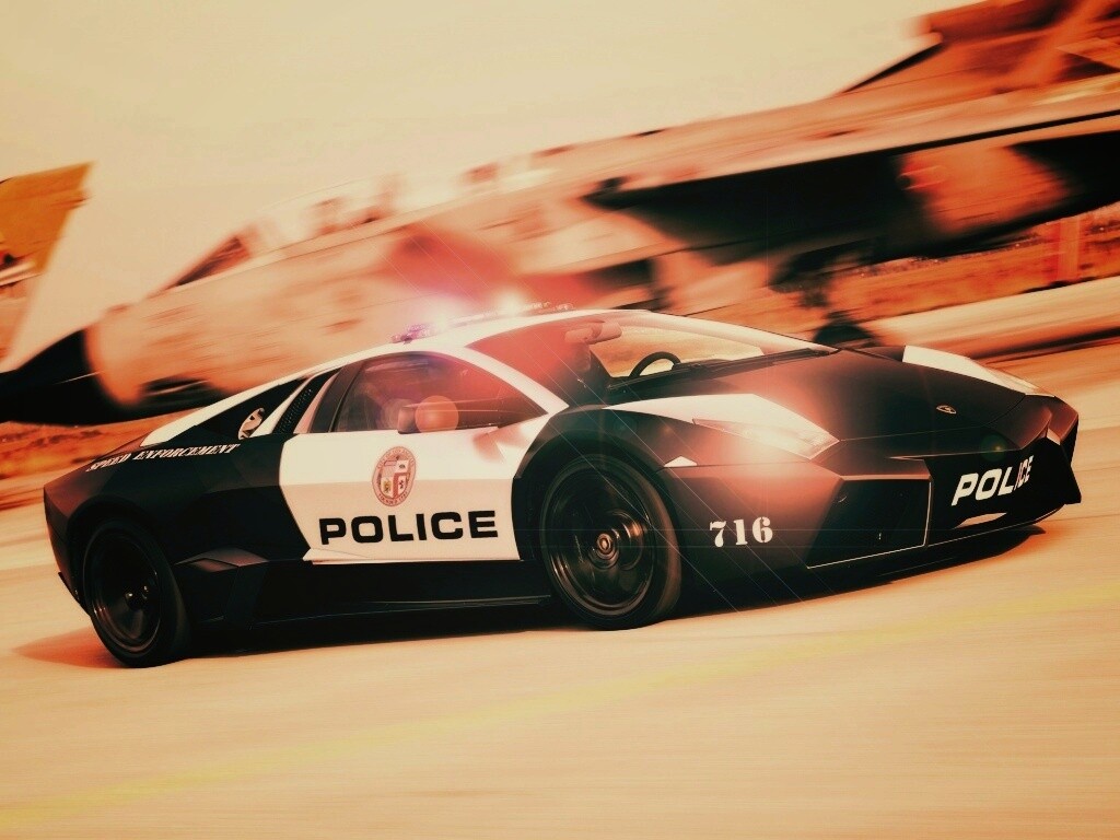 Полицейска Lamborghini из NFS обои