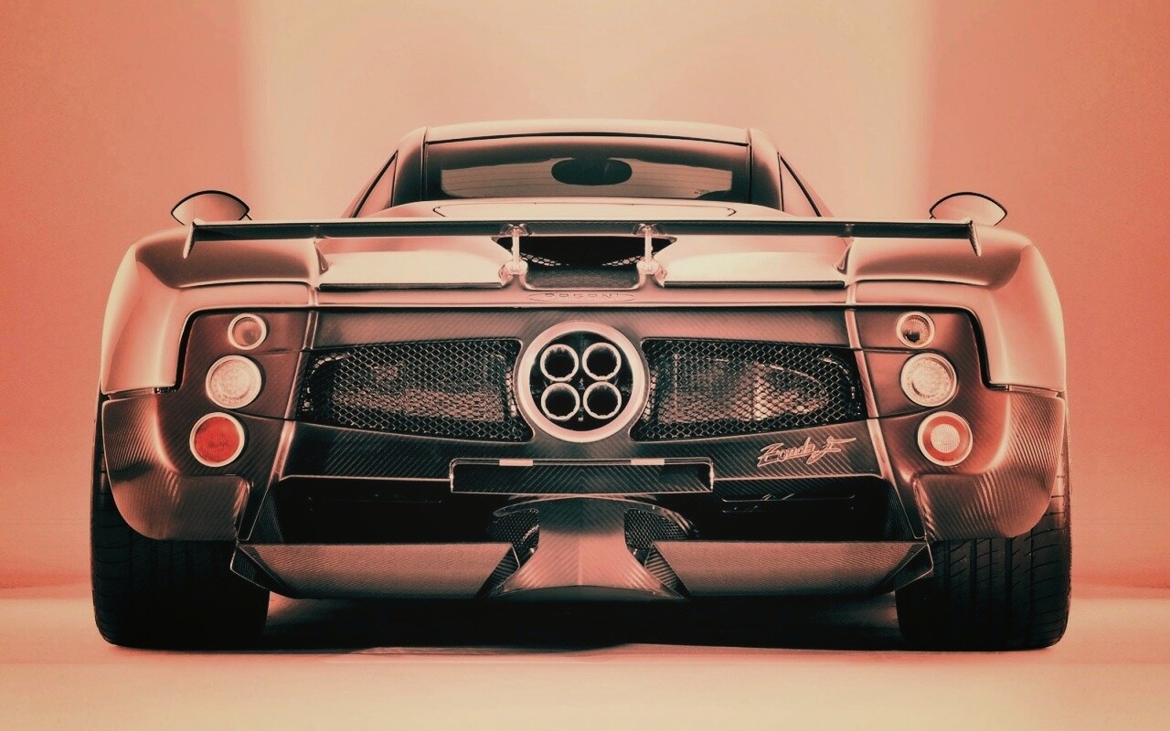 Pagani Zonda сзади обои