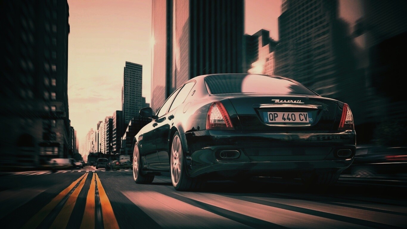 Maserati Quattroporte в городе обои