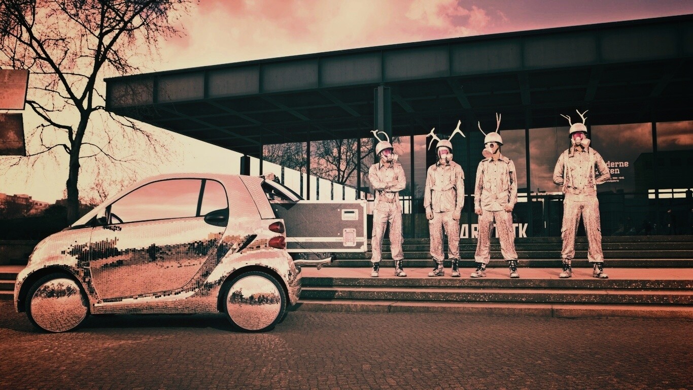 Smart Disco-Ball и 4 оленя обои
