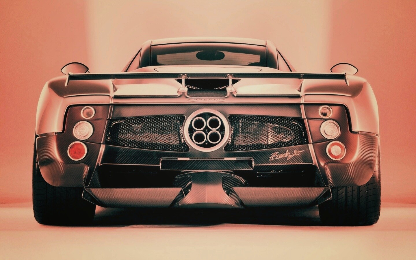 Pagani Zonda сзади обои