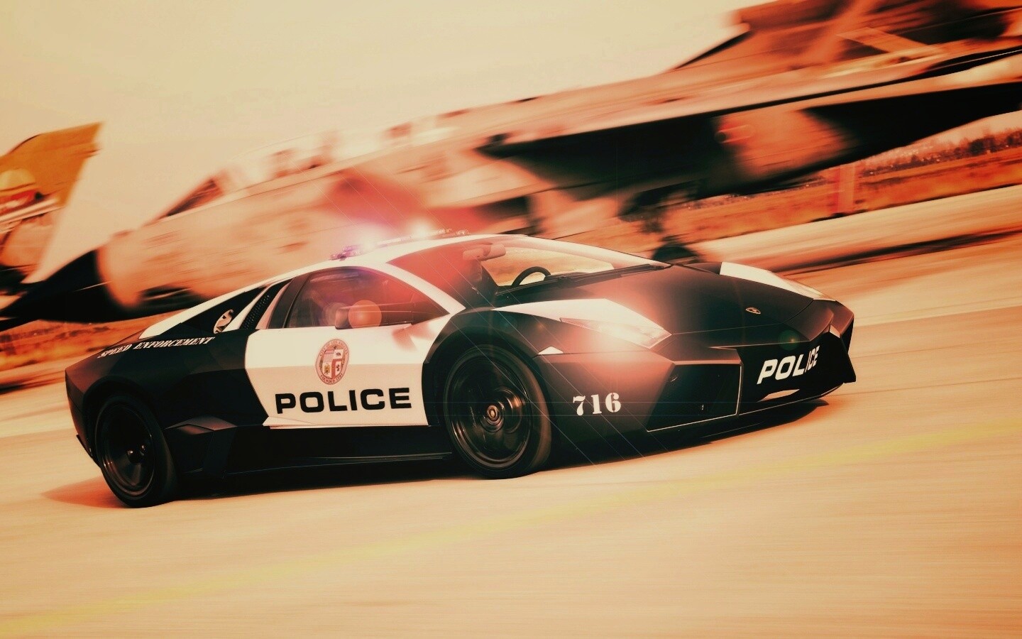 Полицейска Lamborghini из NFS обои