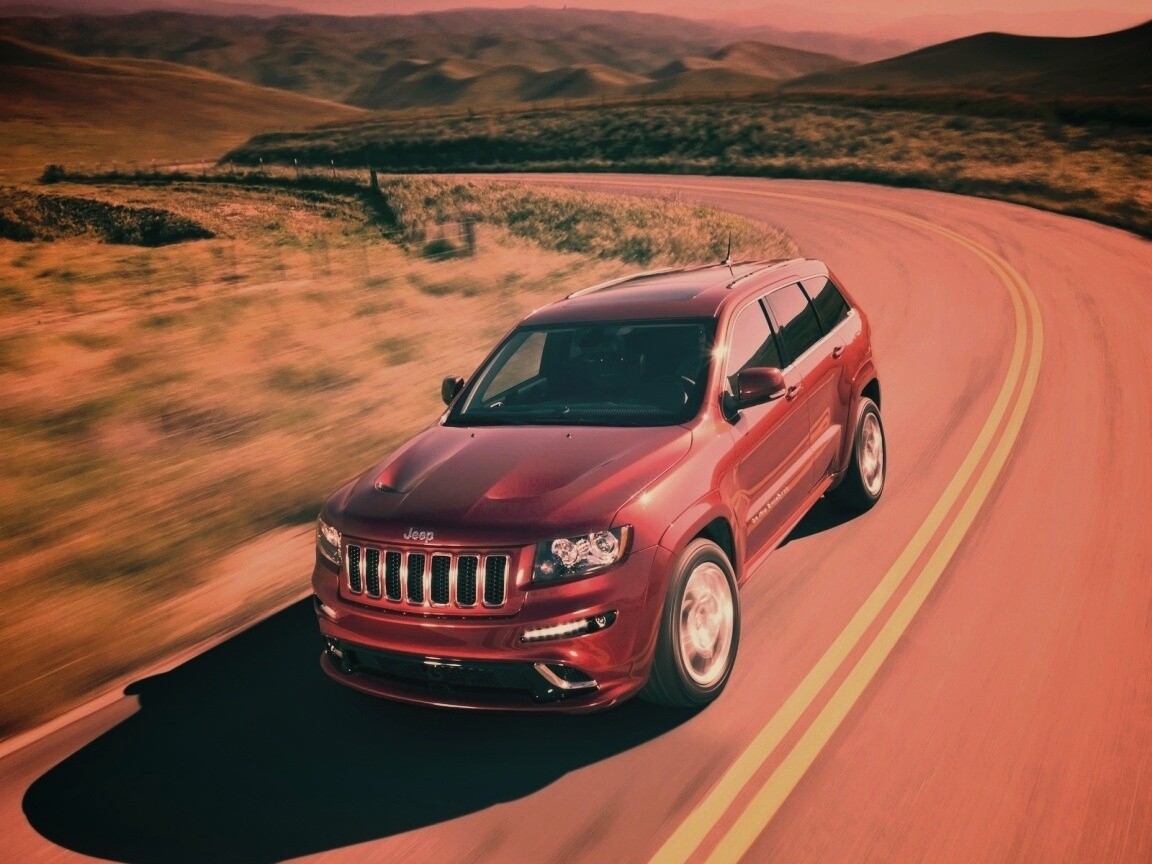 Jeep на дороге обои