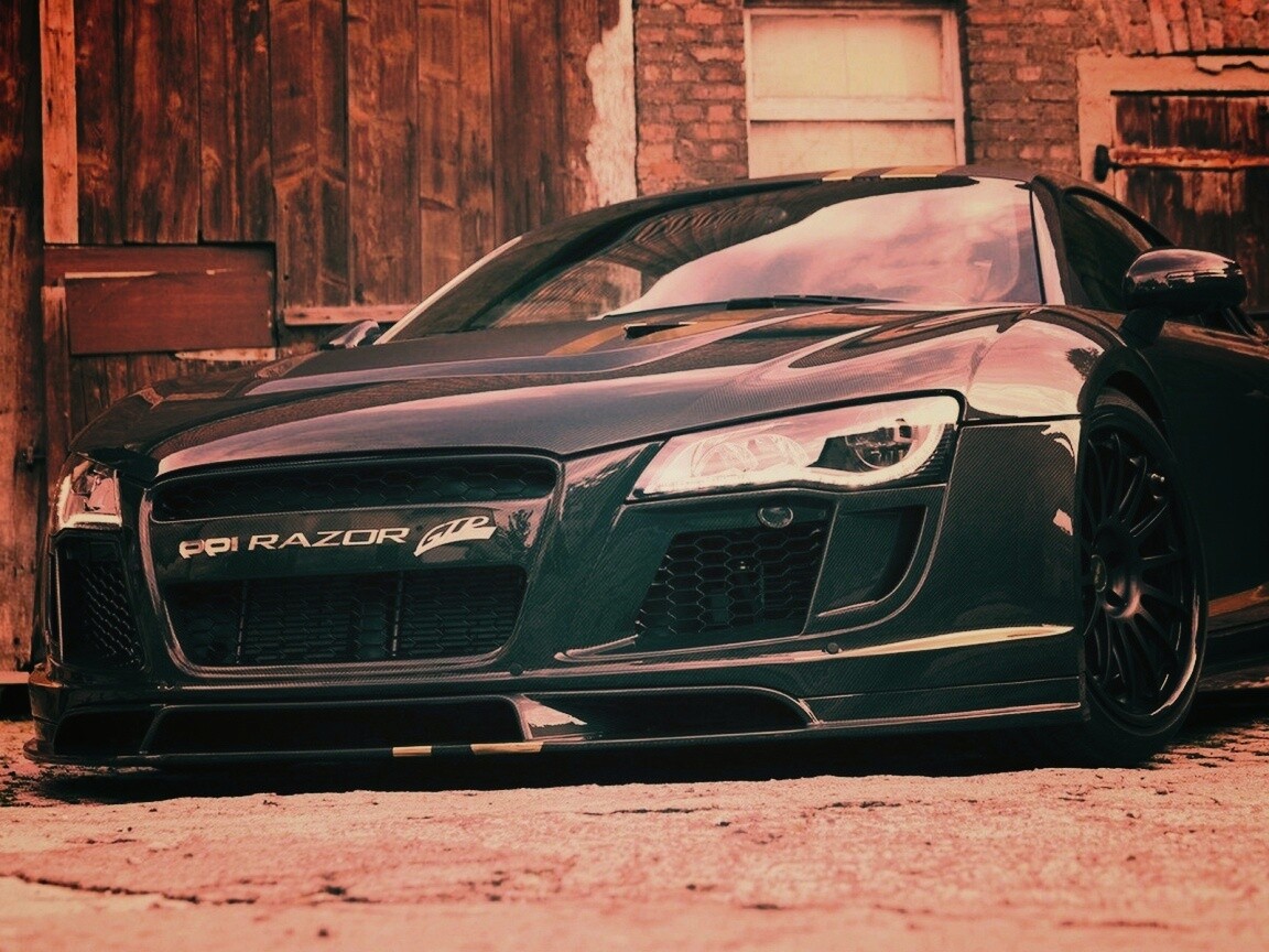 Черная Audi R8 обои