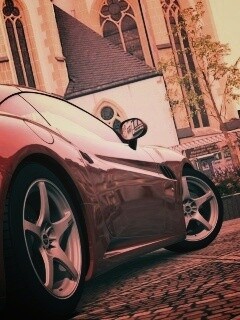 Ferrari на мостовой обои