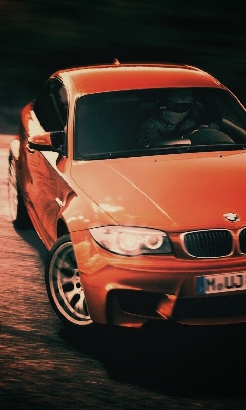 BMW M1 в заносе на треке обои