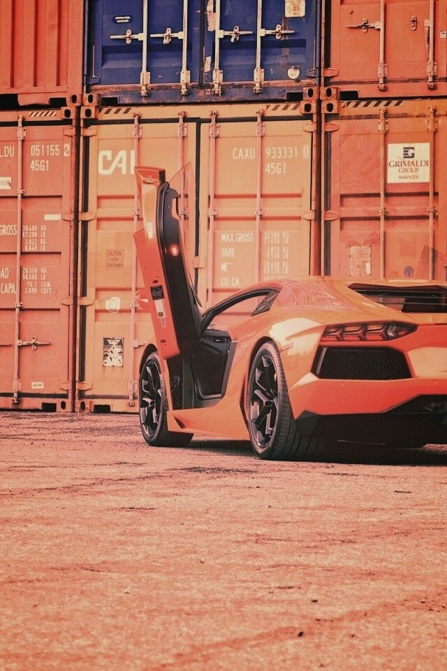 Оранжевый Авентадор обои