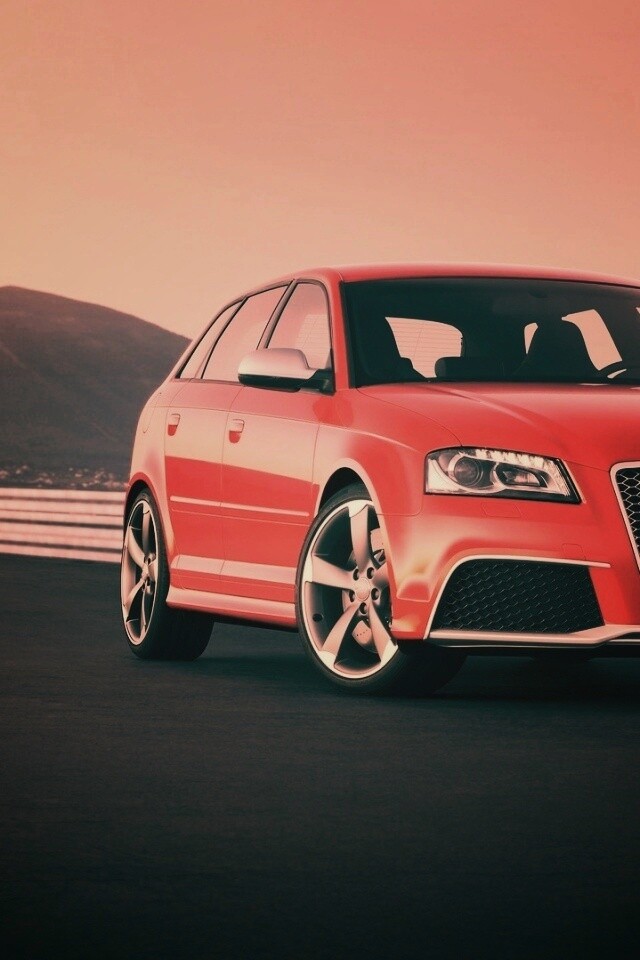 Красная Audi RS3 спереди обои