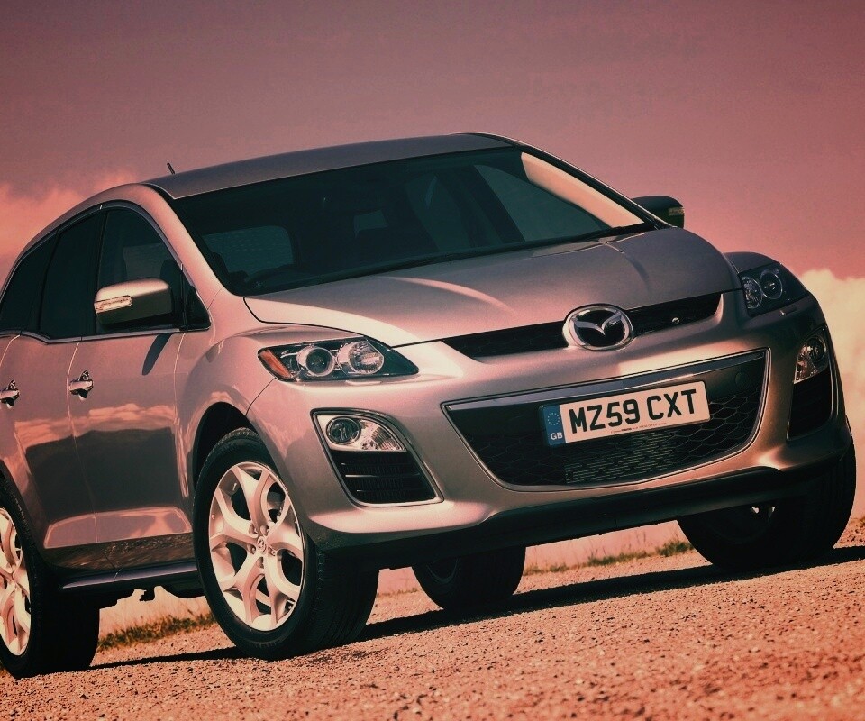 Кроссовер Mazda обои