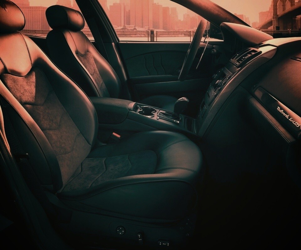 Салон мазерати quattroporte обои