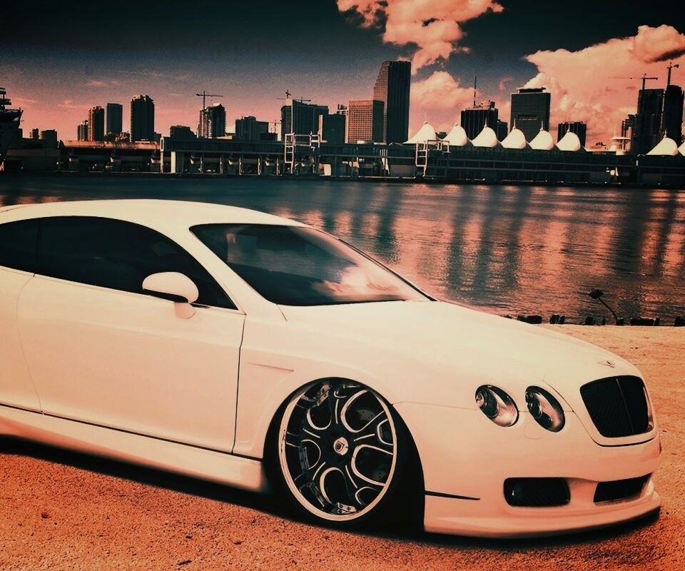 Bentley Continental GT обои