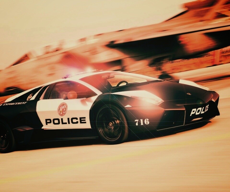 Полицейска Lamborghini из NFS обои