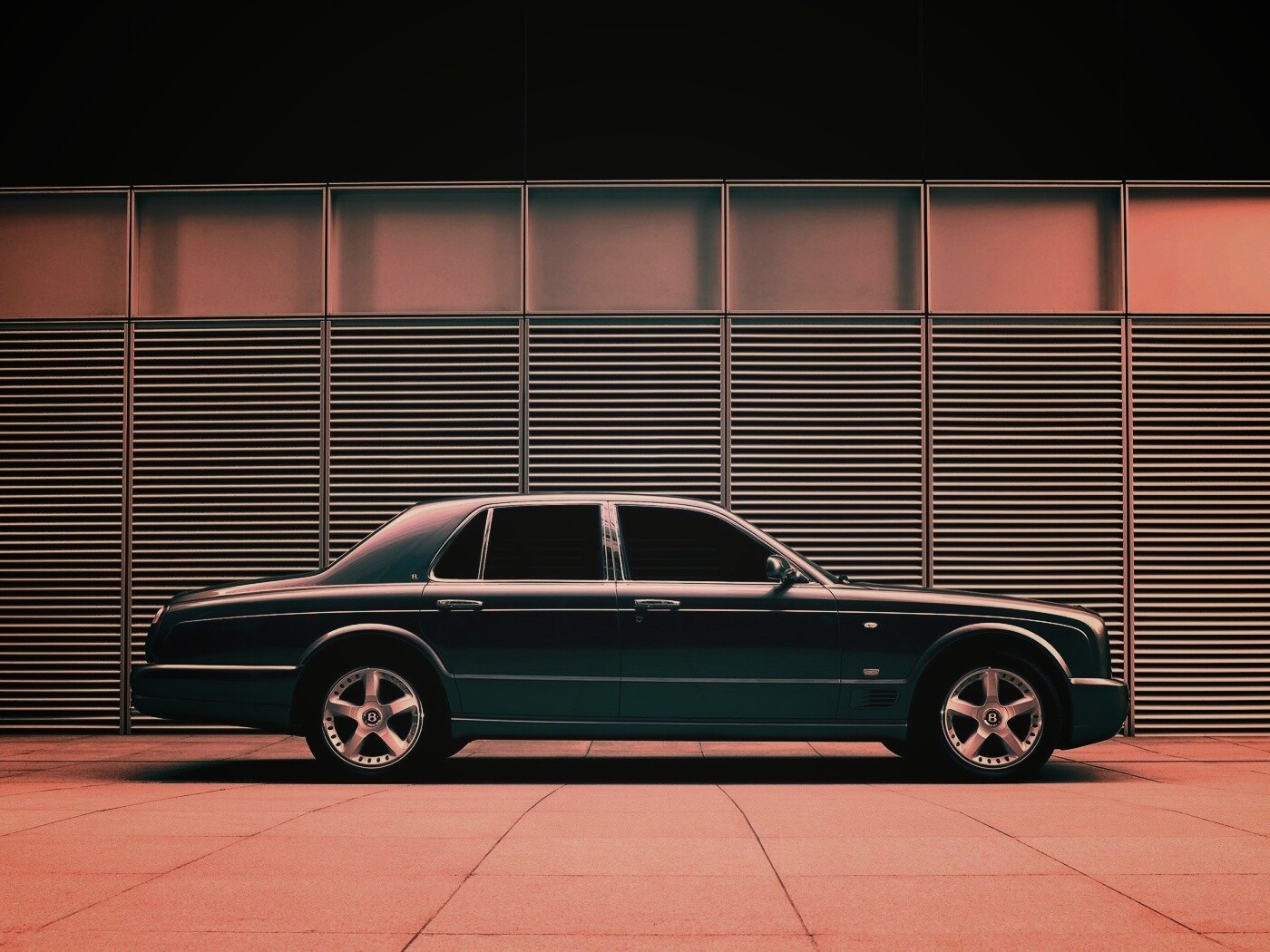 Седан Bentley Arnage обои