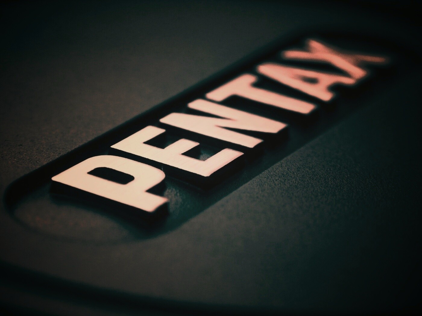 Фотоаппарат пентакс лого обои