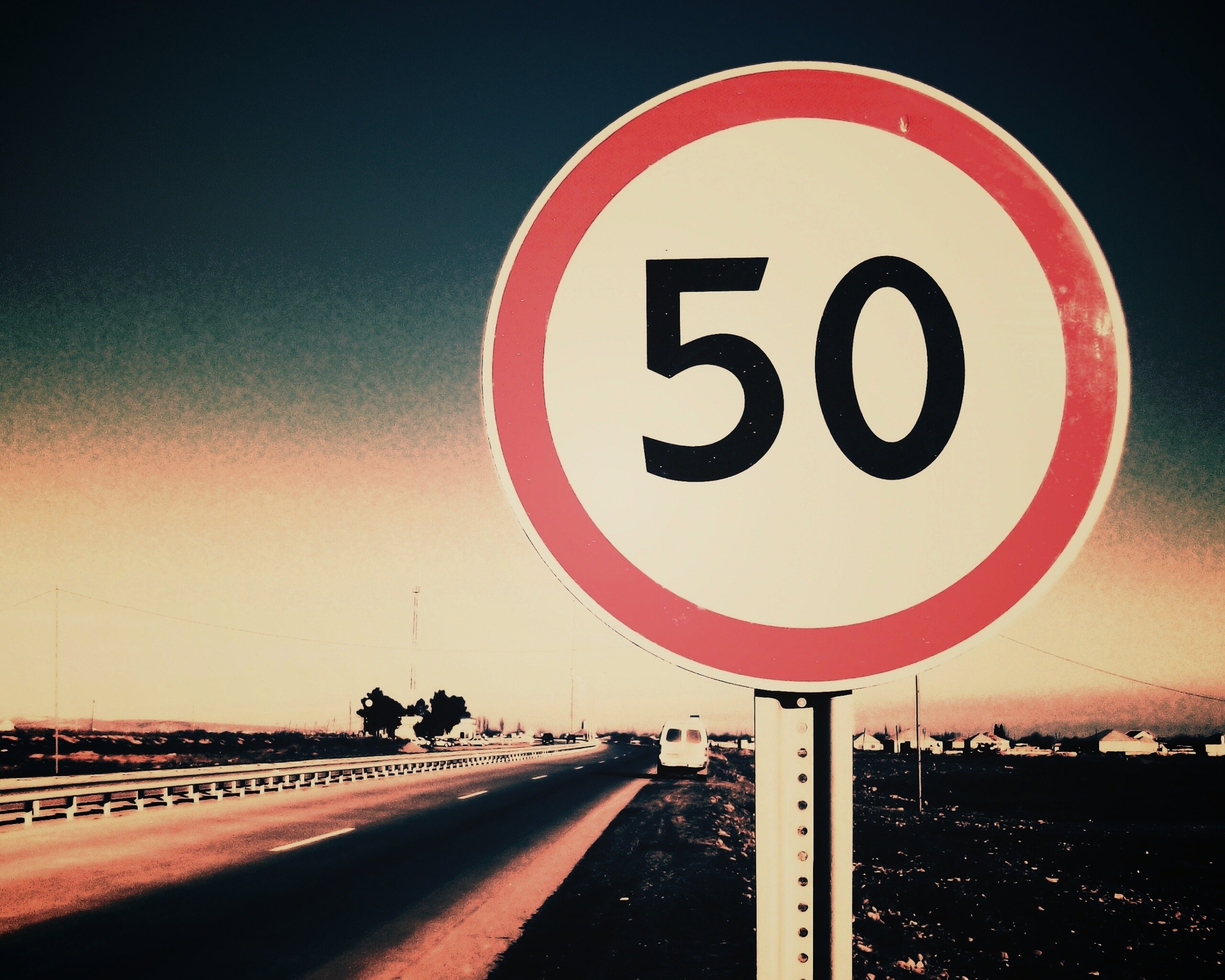 Ограничение скорости 50 км/ч обои