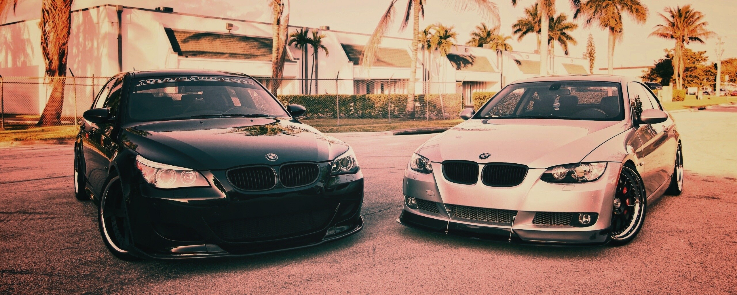 Чёрный и серебристый BMW обои