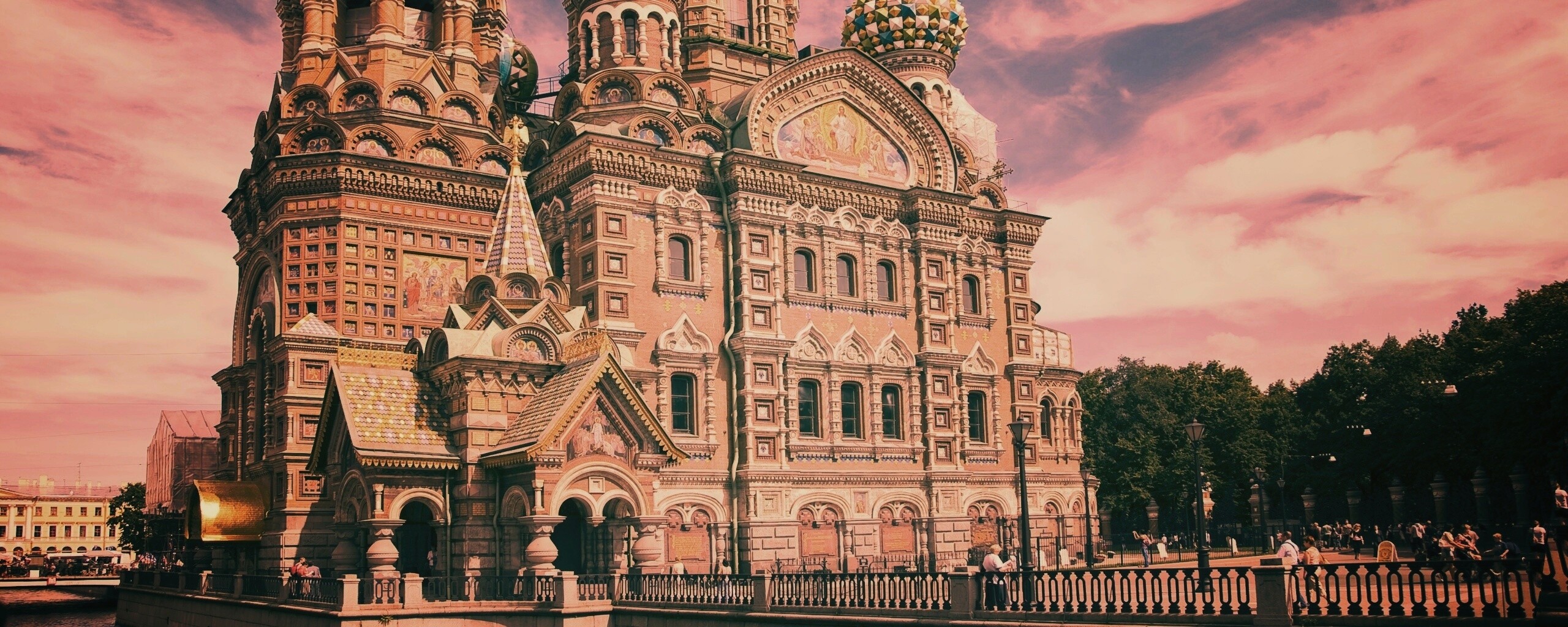 Спас на крови обои