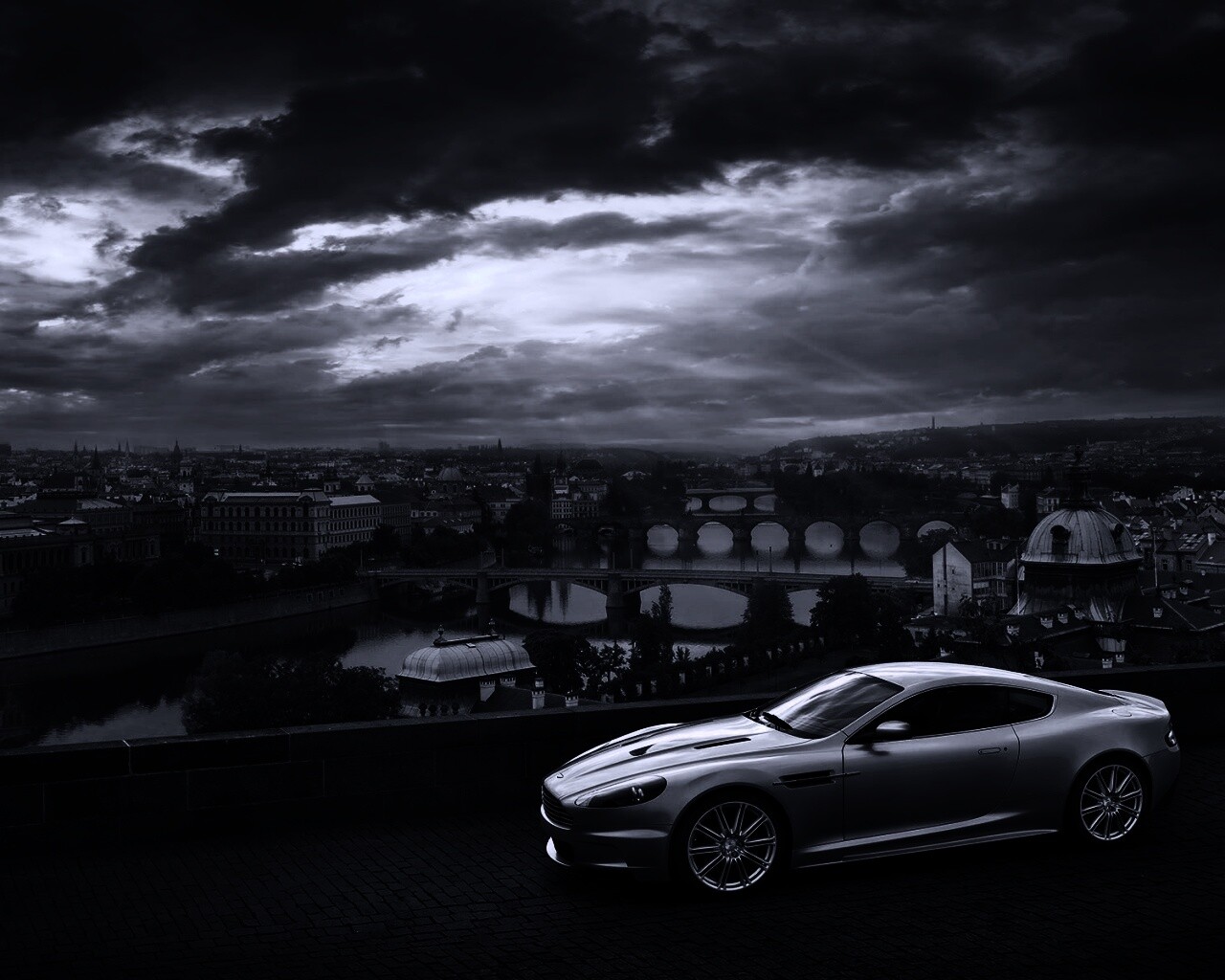 Aston Martin в городе обои
