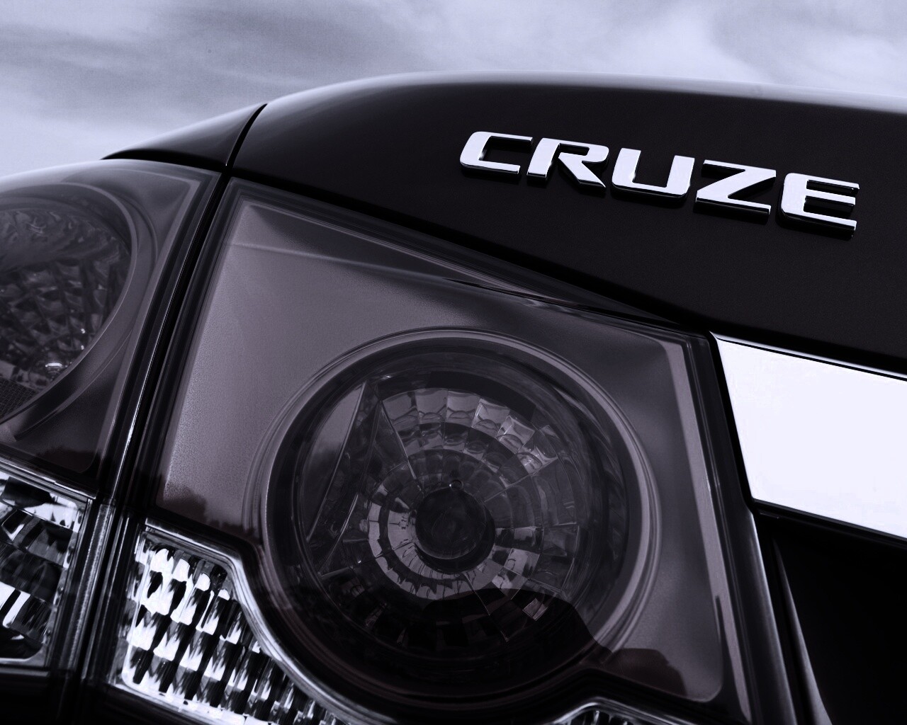 Шильдик Chevrolet Cruze обои