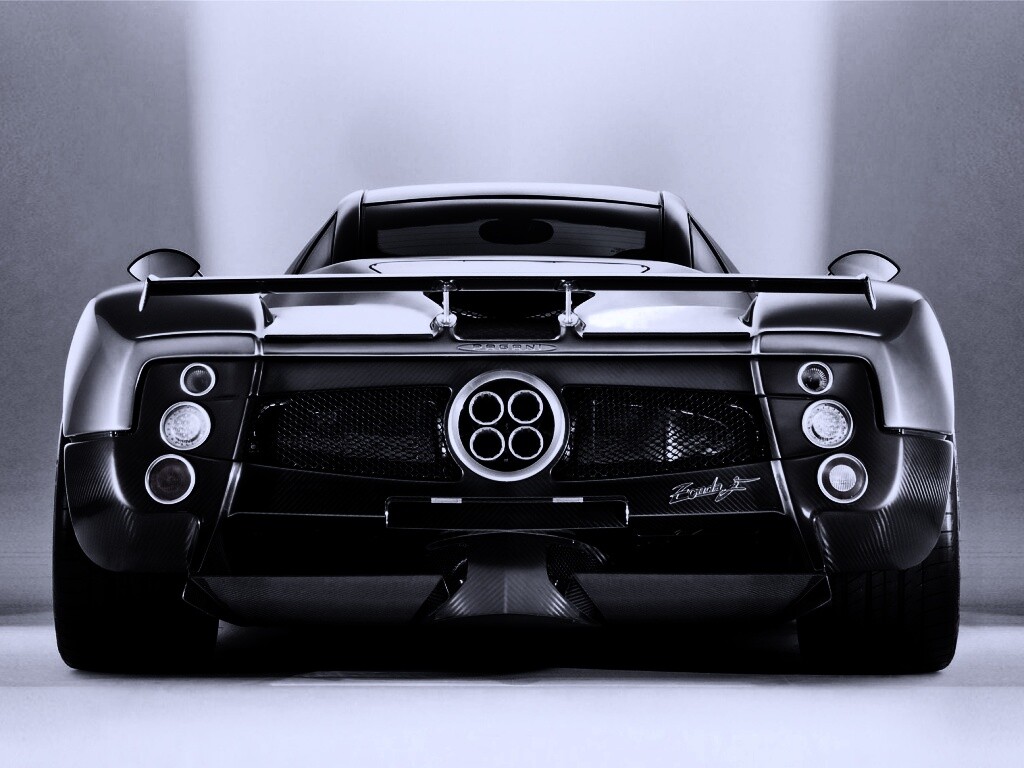 Pagani Zonda сзади обои