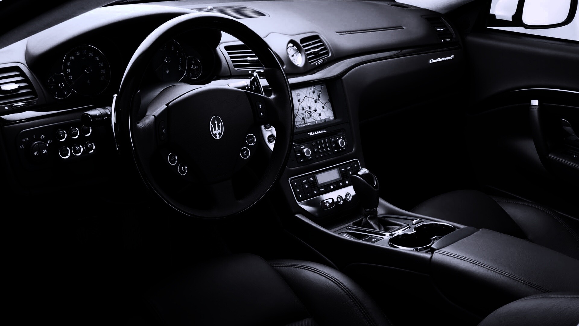 Салон Maserati Granturismo обои