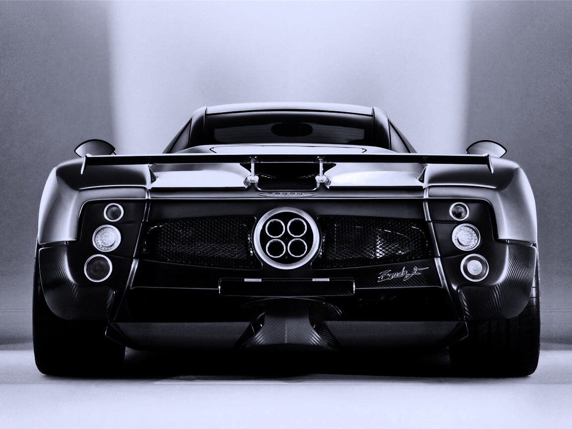 Pagani Zonda сзади обои