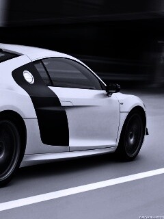 Audi R8 на скоростной трассе обои