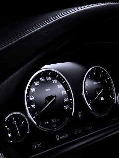 Приборная панель BMW F10 обои