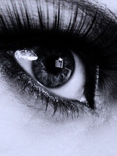 Глаза цвета стали обои