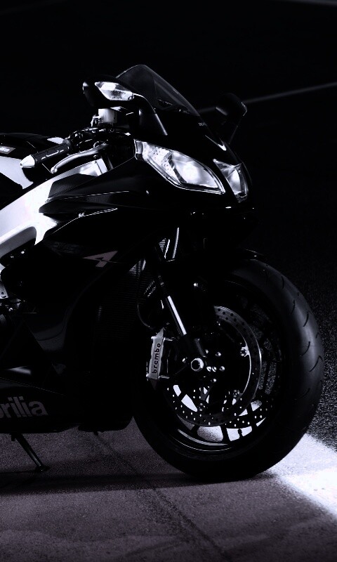 Aprilia на треке обои