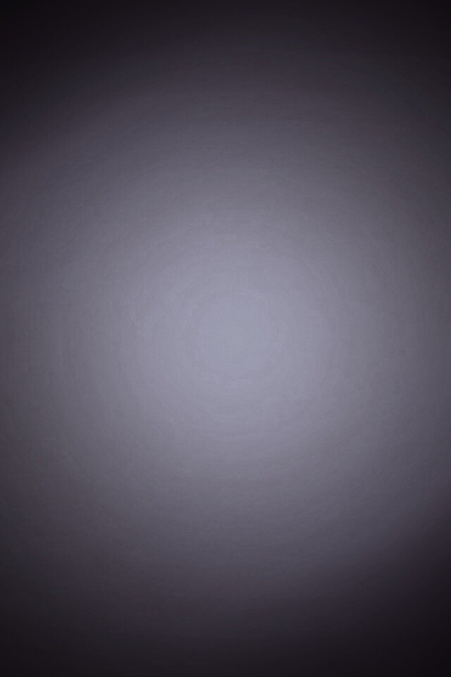 Свет на вишнёвом фоне обои