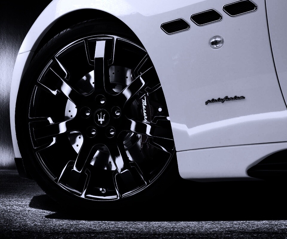 Колесу Maserati Granturismo обои