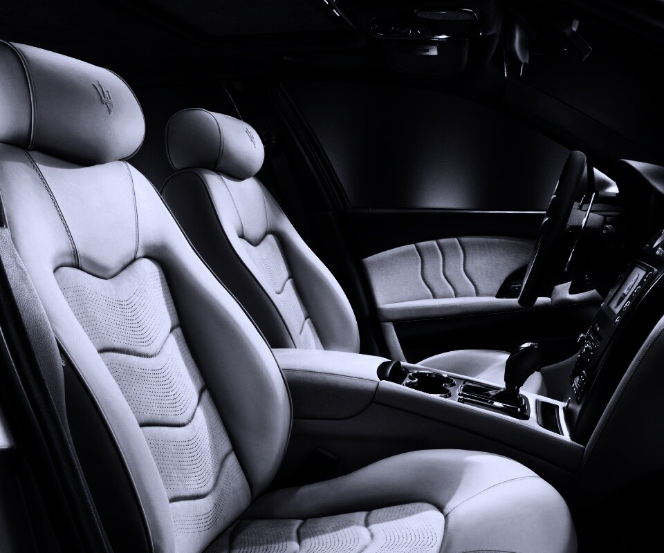 Салон Мазерати Quattroporte обои