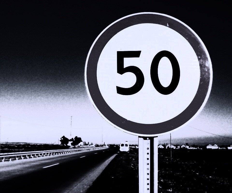Ограничение скорости 50 км/ч обои