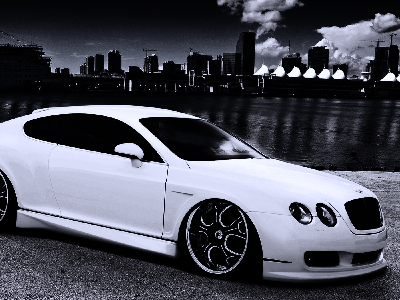 Bentley Continental GT обои