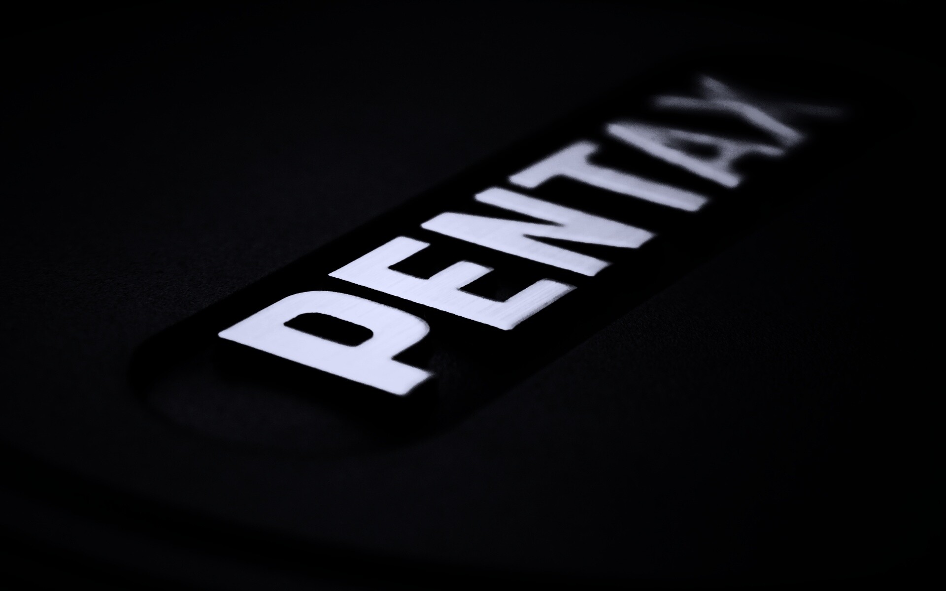 Фотоаппарат пентакс лого обои