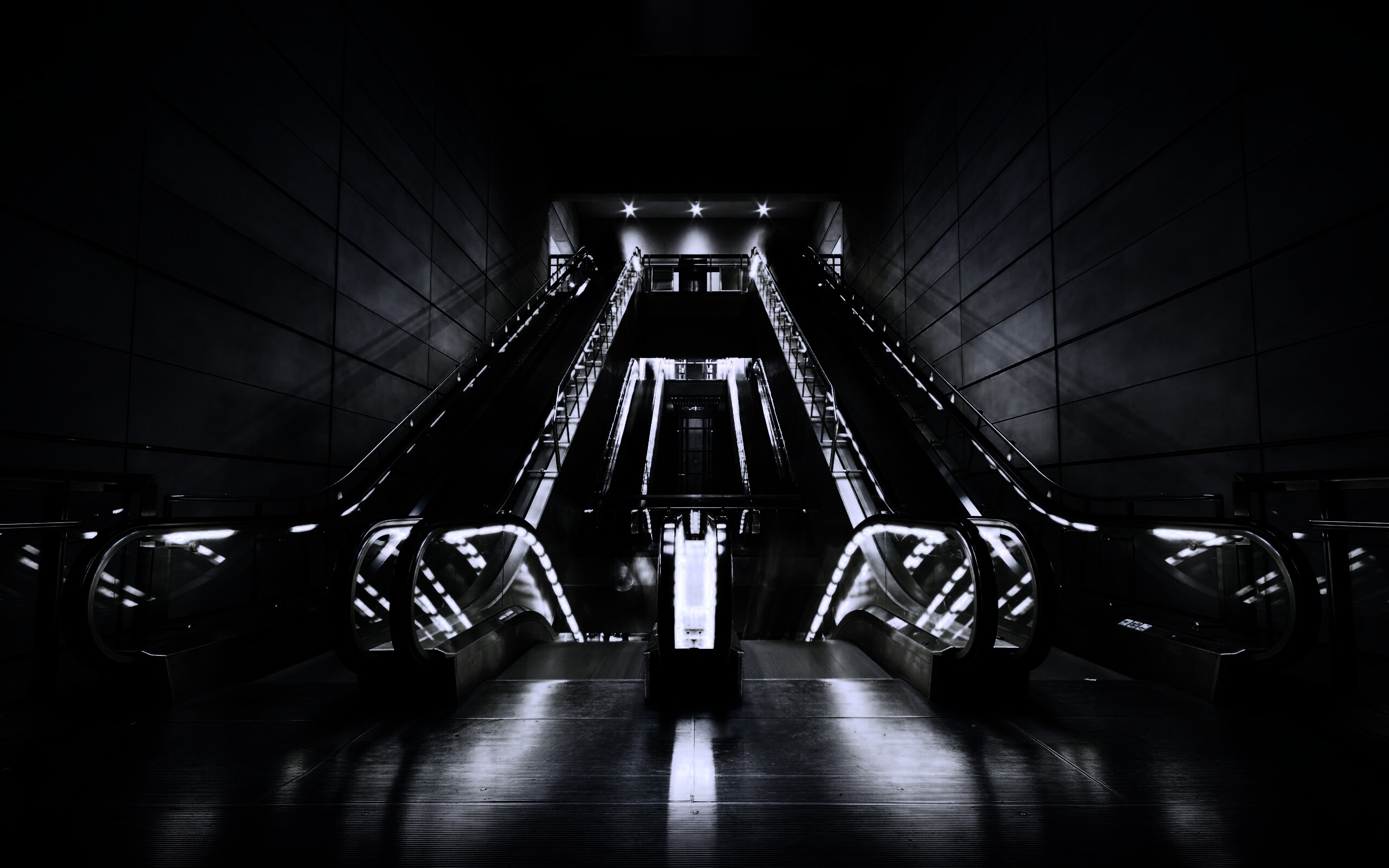 Метро обои