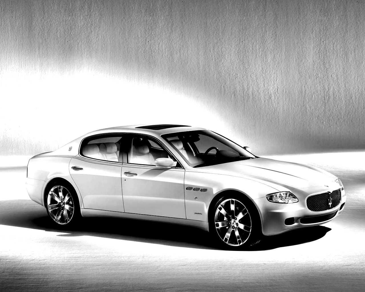 Maserati Quattroporte обои