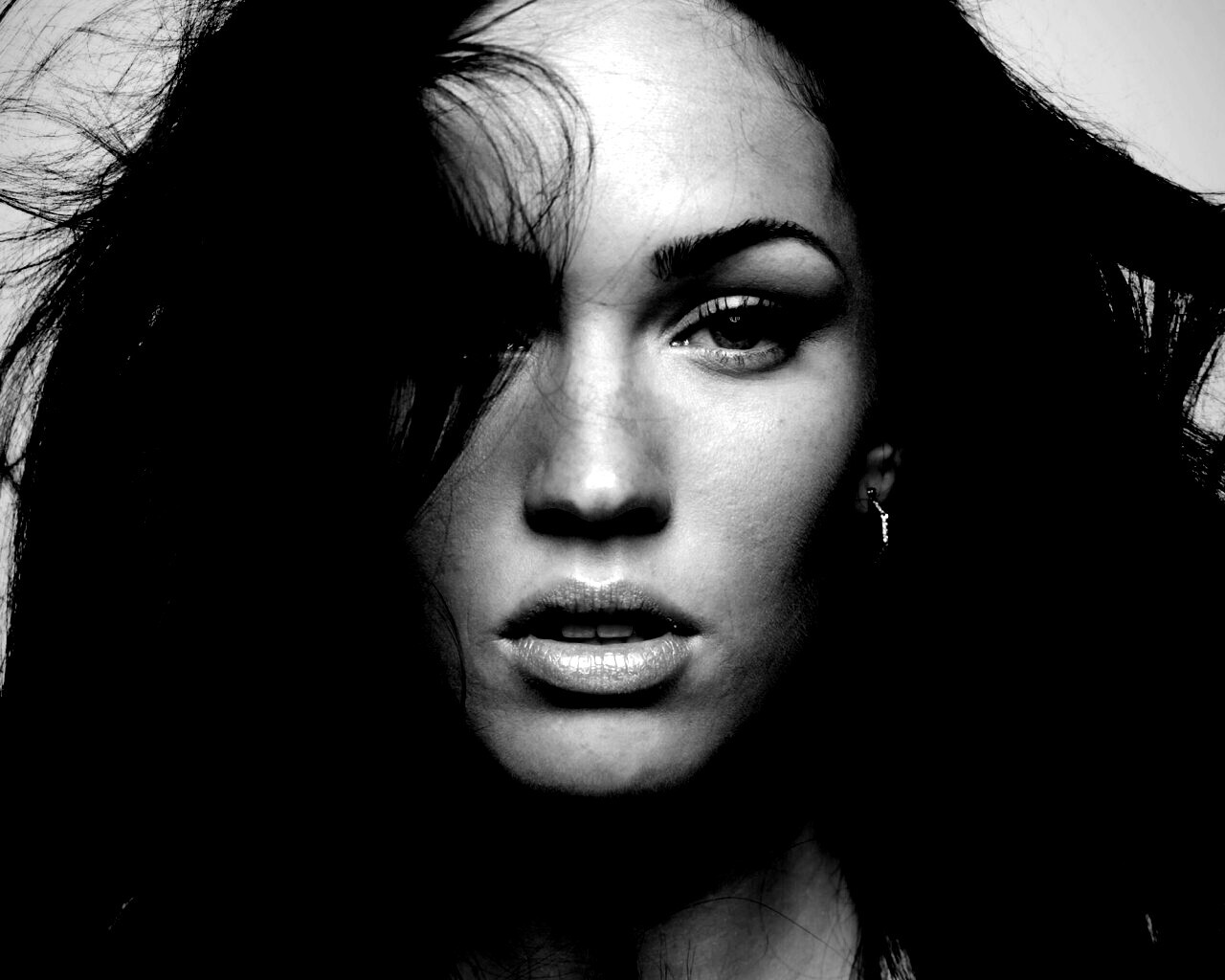 Megan Fox обои