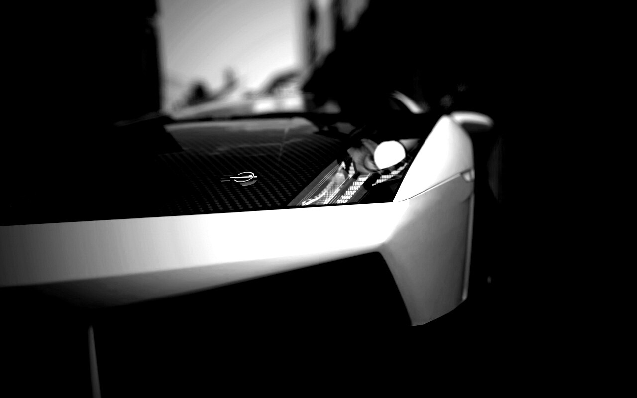 Lamborghini с карбоновым багажником обои