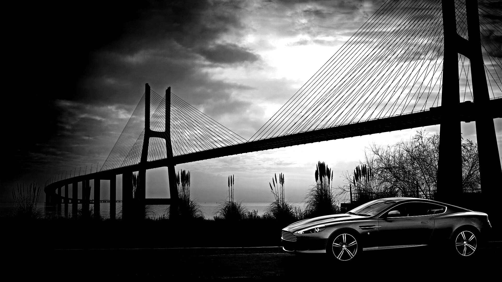 Aston Martin на фоне моста обои
