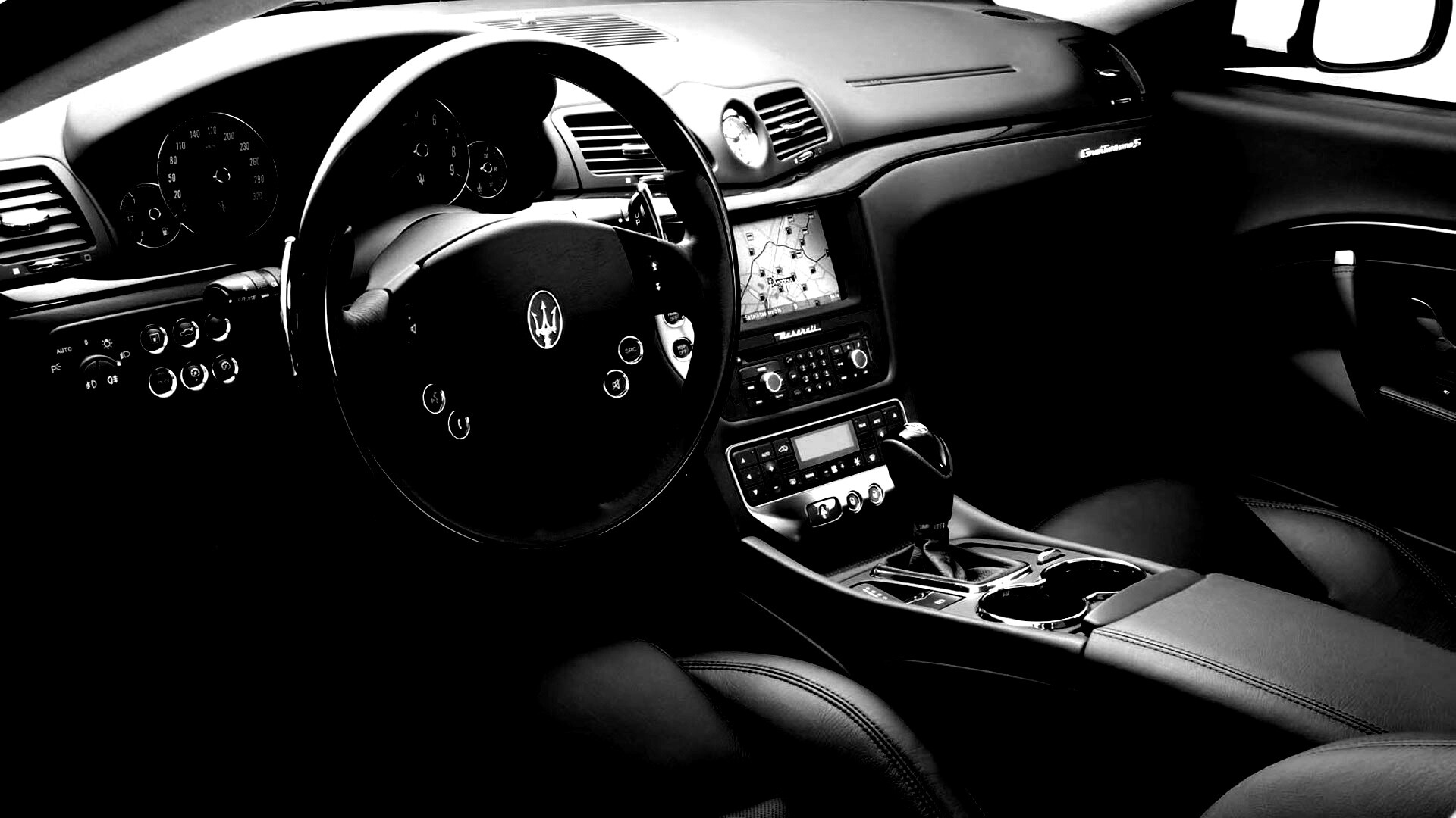 Салон Maserati Granturismo обои
