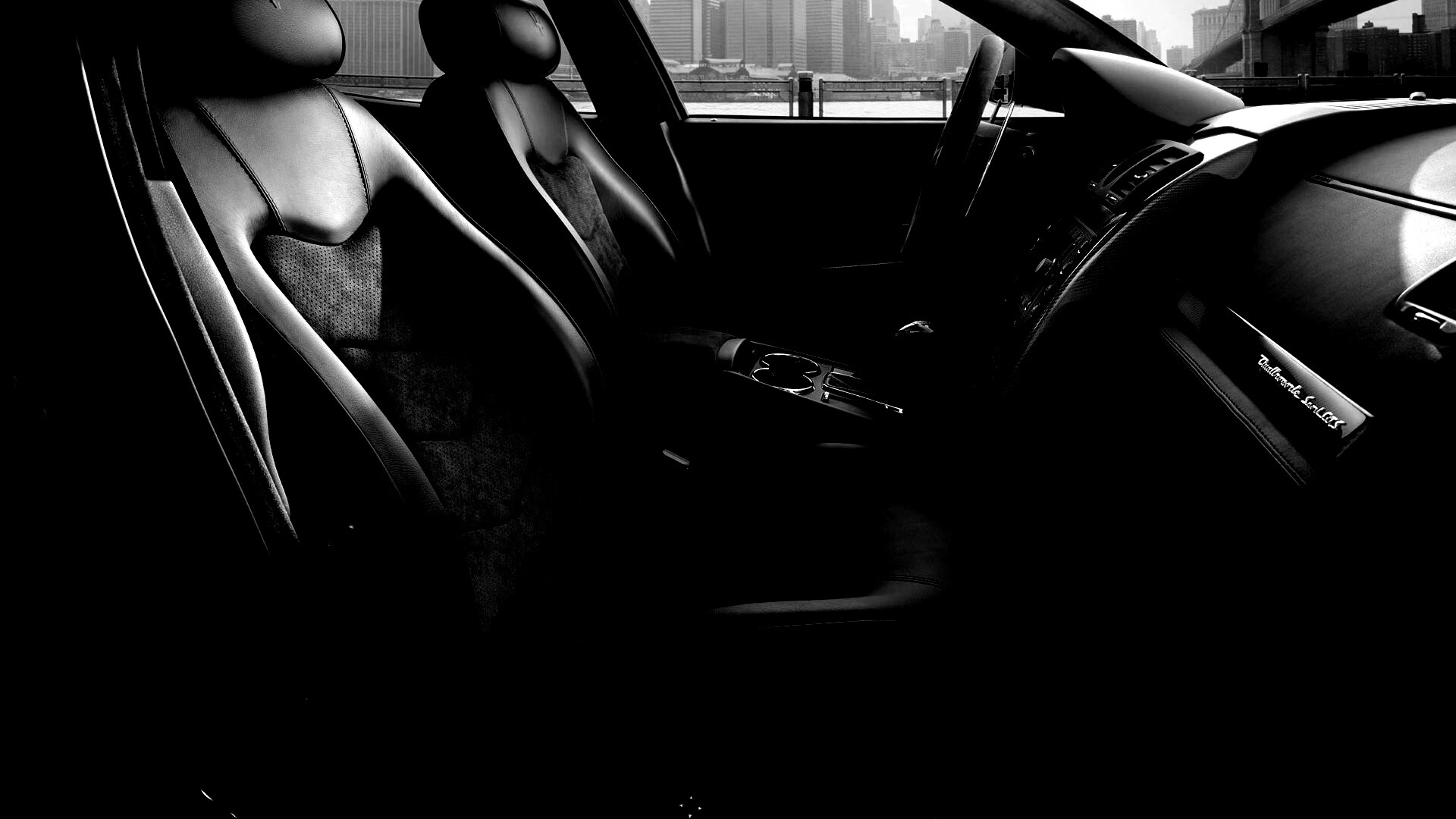 Салон мазерати quattroporte обои