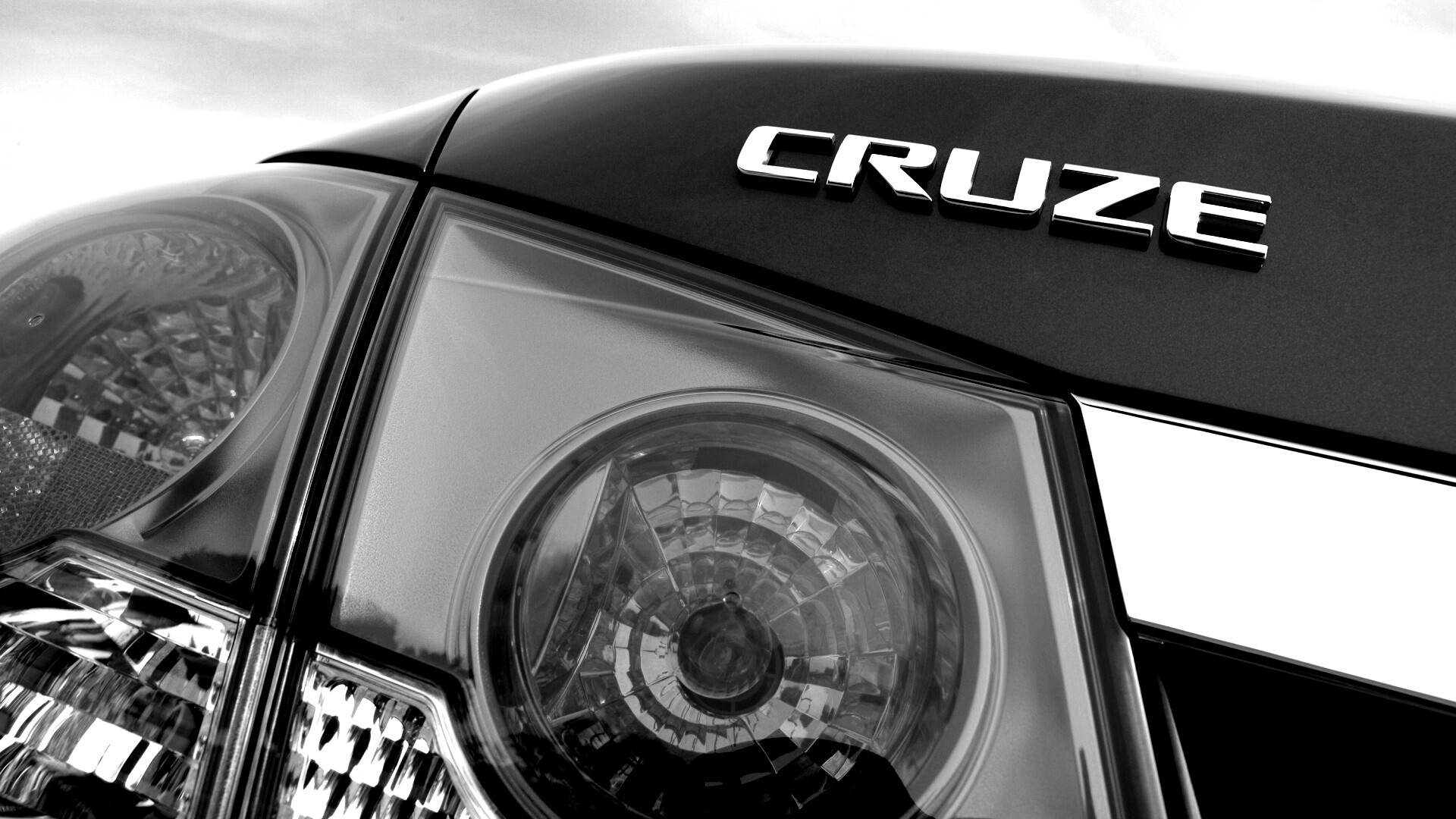 Шильдик Chevrolet Cruze обои