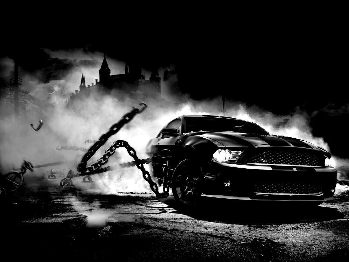 Ford Mustang рвёт цепи обои