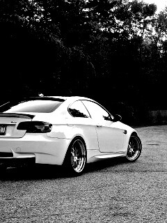 Белый BMW M3 обои